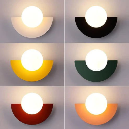minimal wall mounted light
