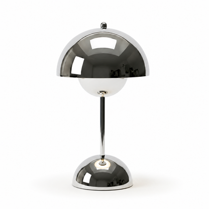 USB-C table lamp
