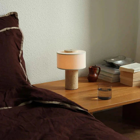 aurie-rechargeable-lamp-photo
