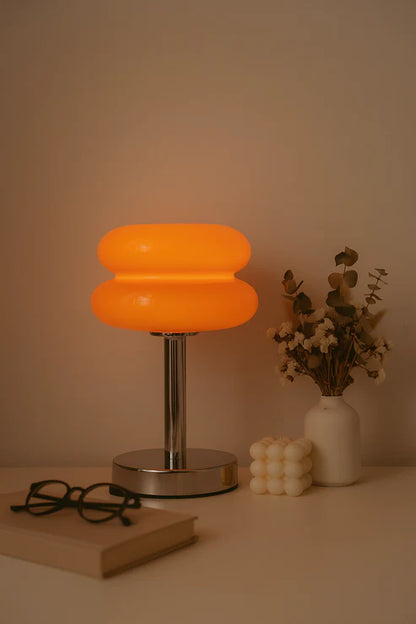 circular-base-nightstand-lamp
