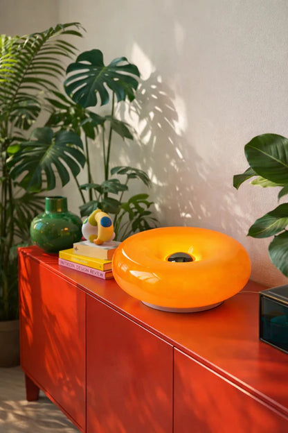 circular table lamp
