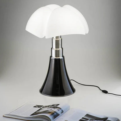 flared base lamp
