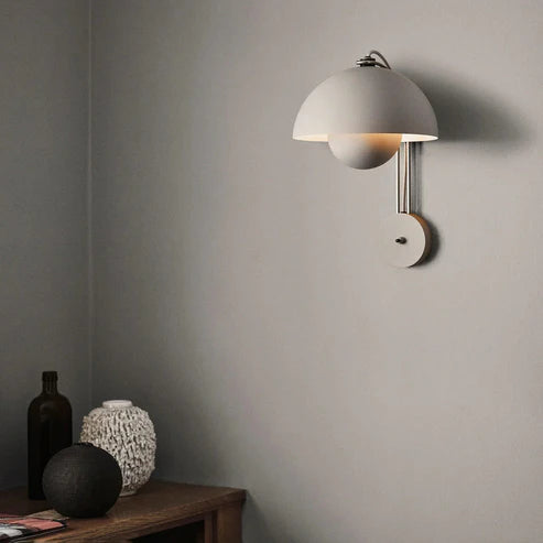 flowerpot style wall lamp
