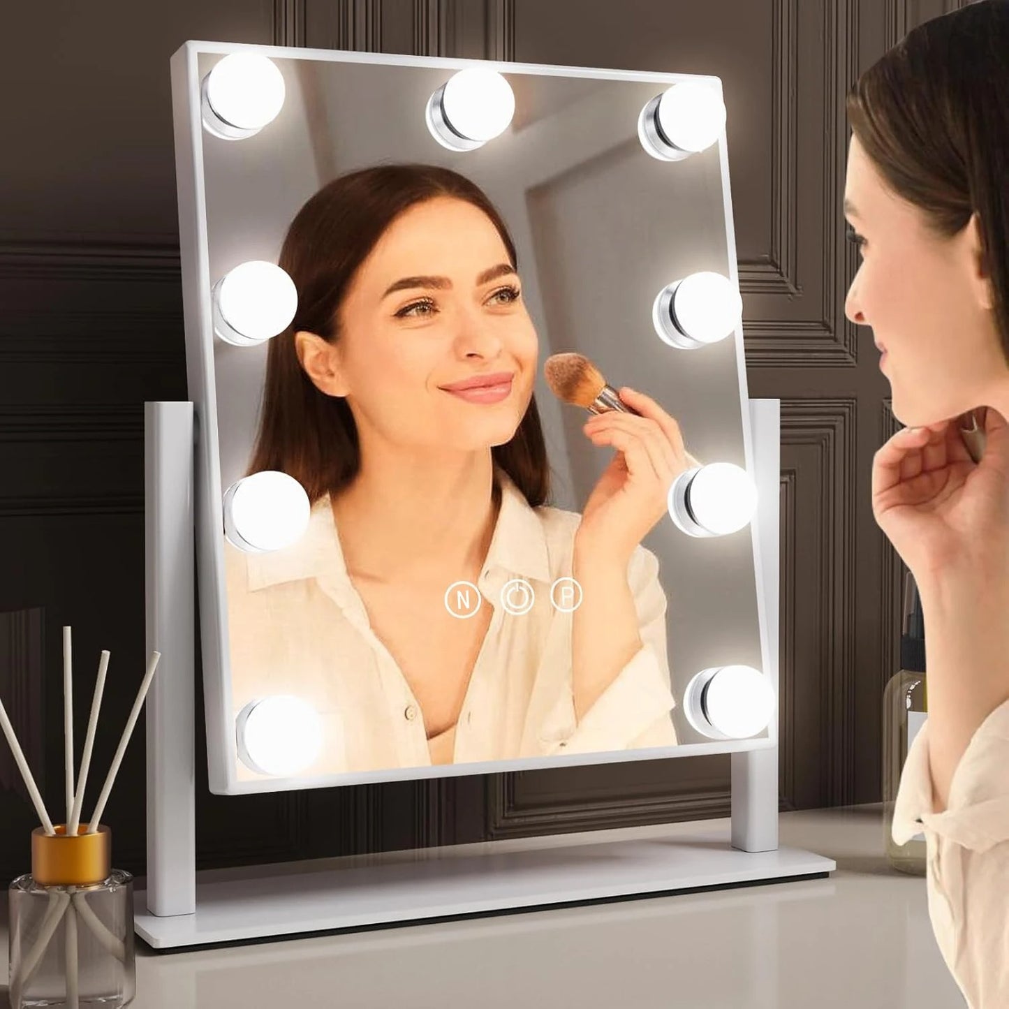 Hollywood LED makeup mirror