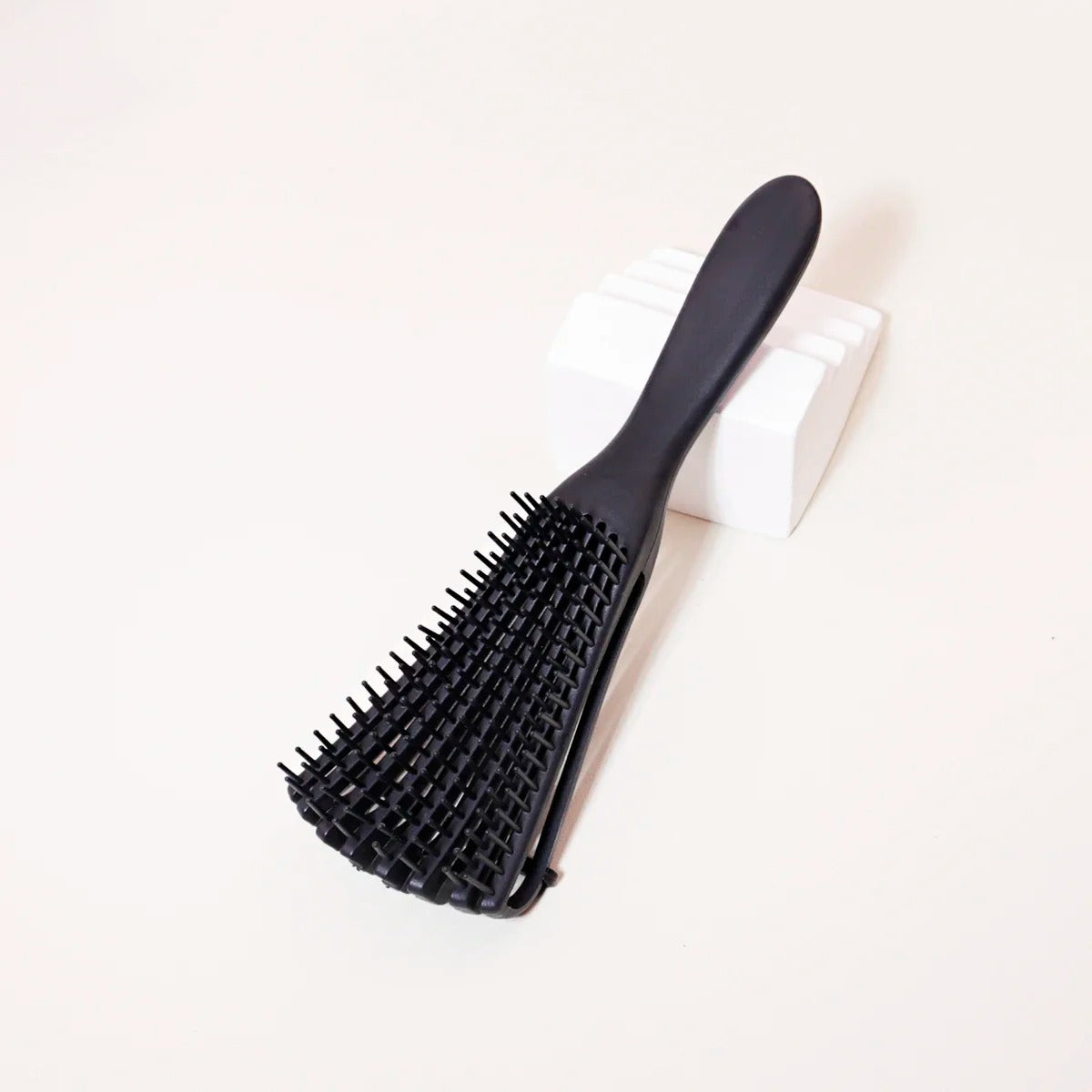 Slim paddle hair brush