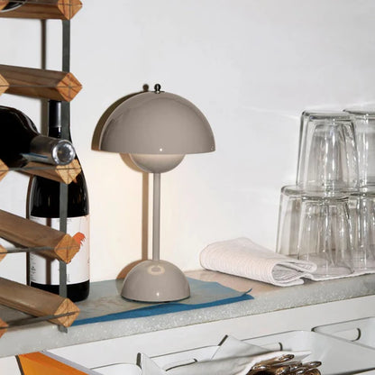 slim stem lamp
